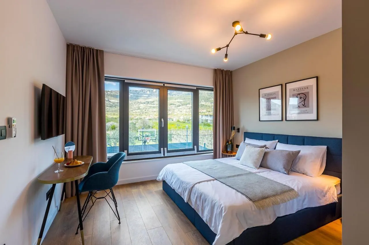 Villa Seven Hearts With Heated Pool And Private Basketball Playground Near Split Kastela Croatia